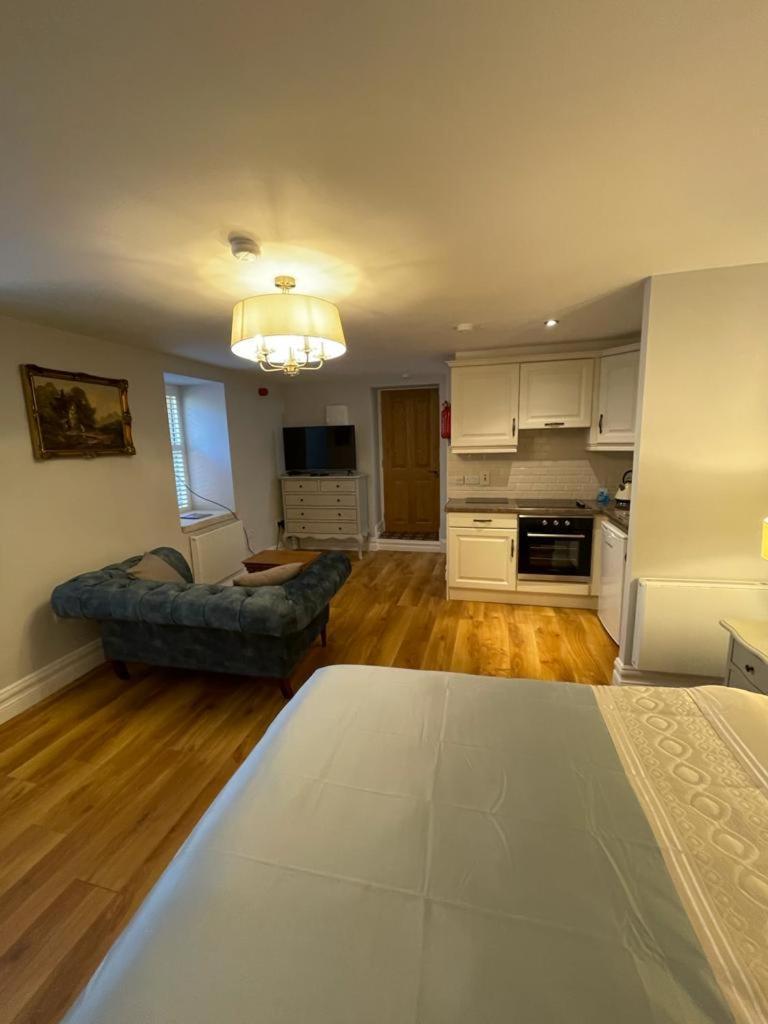 The Post House Apartment Kinsale Room photo